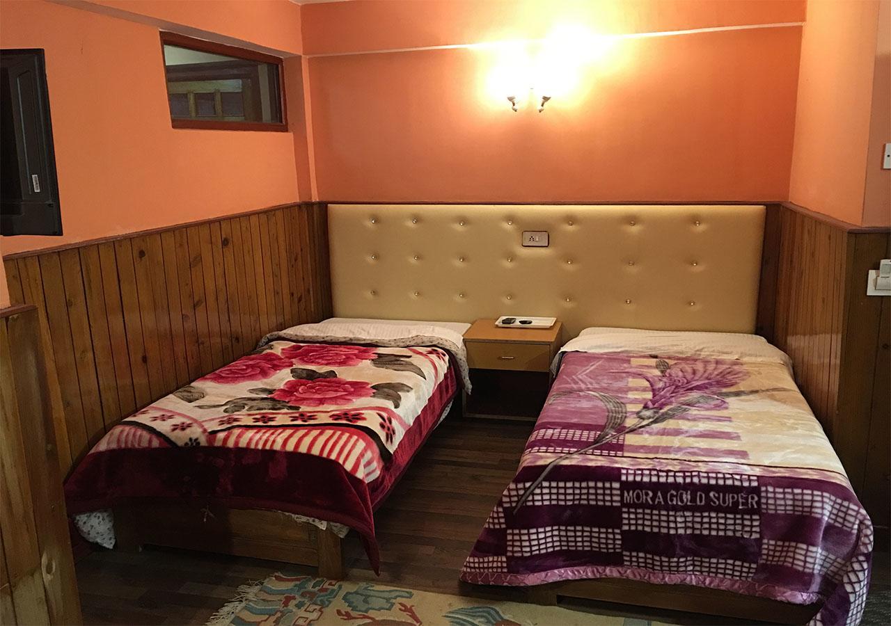 Hostel Hotel Sherpa