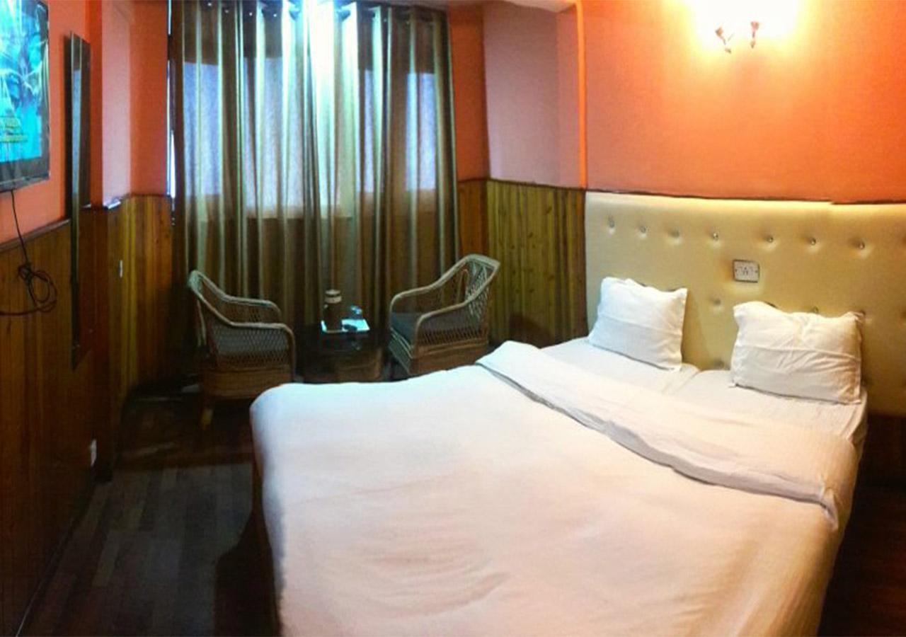 Hotel Sherpa Hostel