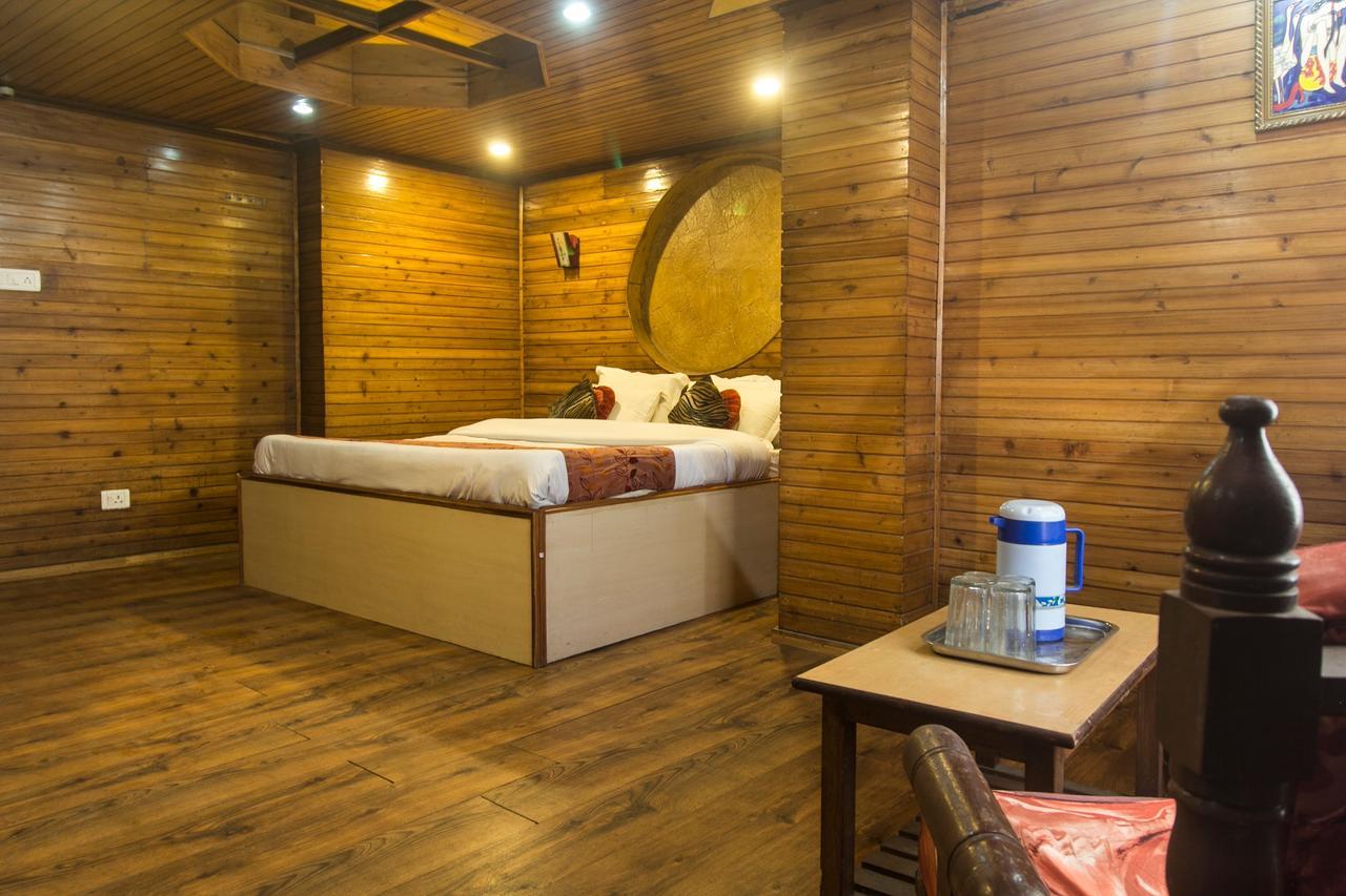 Hotel Oyo 3303 Broadway Annexe