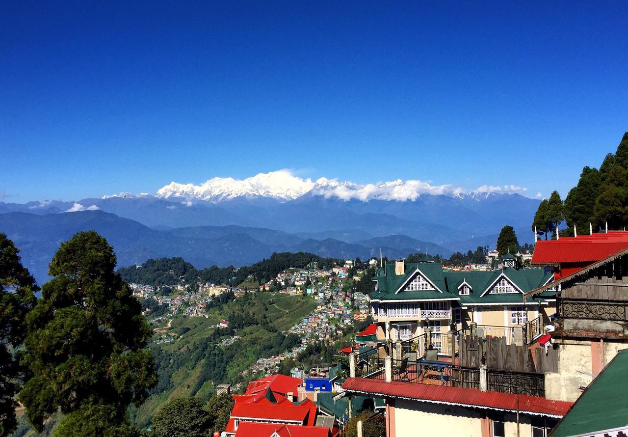 Darjeeling Heights - A Boutique Mountain View Homestay *