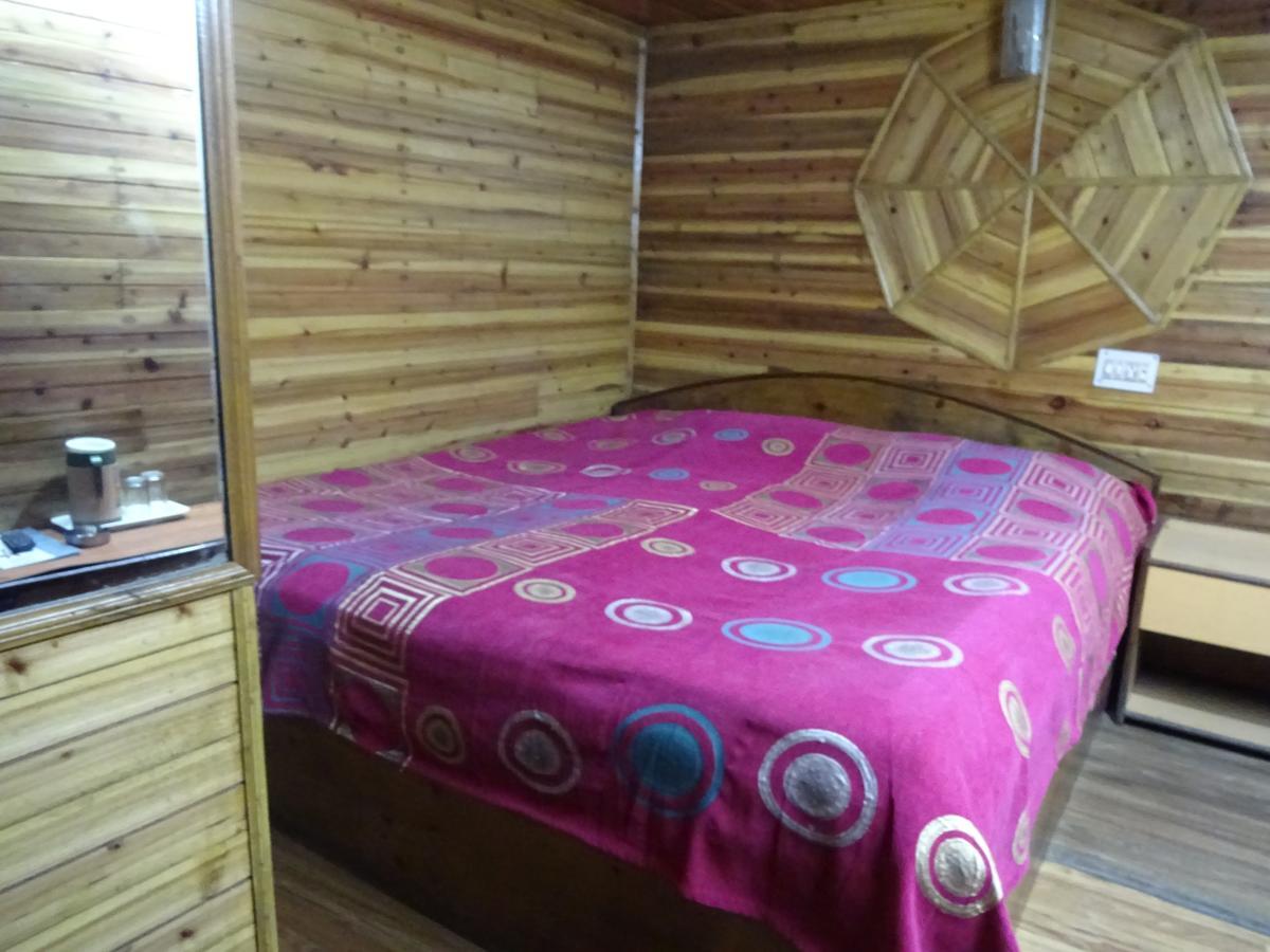 Hotel Broadway Darjeeling (West Bengal)