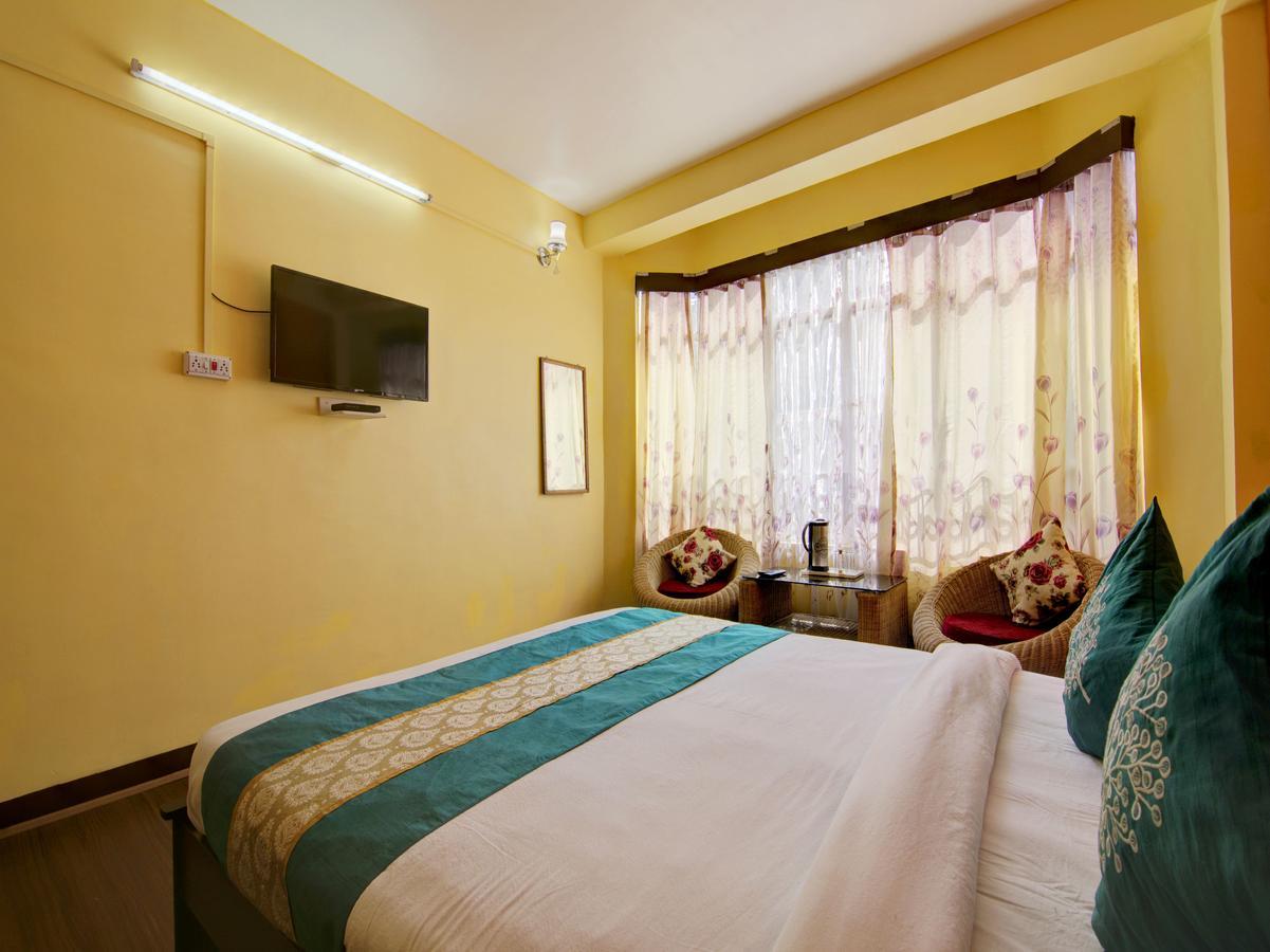 Oyo 13638 Choice Hotel 3*