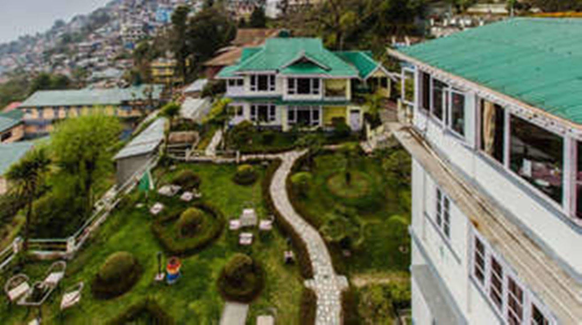 Hotel Nirvana Darjeeling (West Bengal)