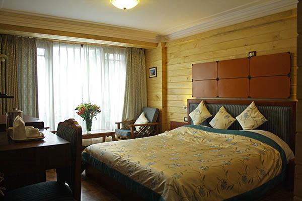 Dekeling At Hawk's Nest Hotel 2*