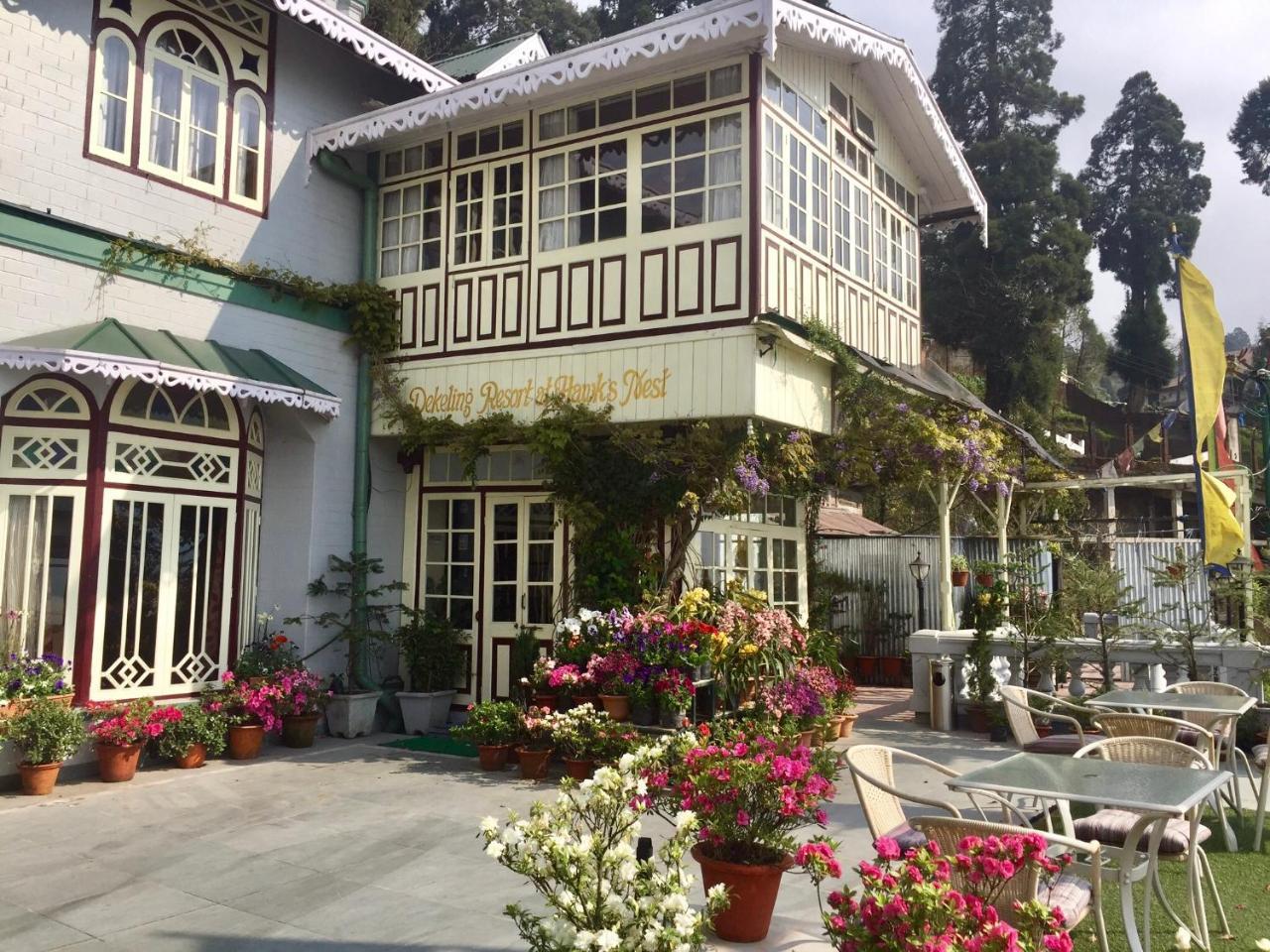 Hotel Dekeling At Hawk's Nest 2*