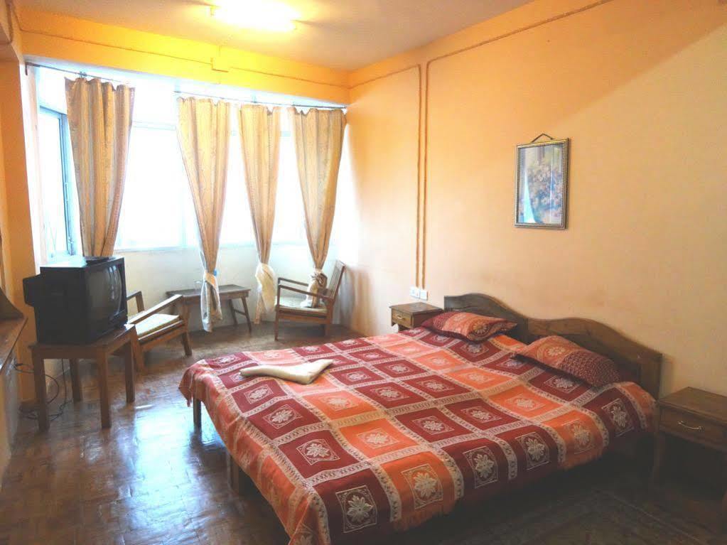 Hotel Old - Main Bellevue Heritage 3*