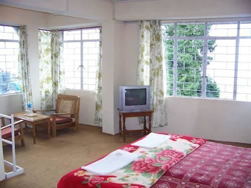 Hotel Old - Main Bellevue Heritage Darjeeling (West Bengal)
