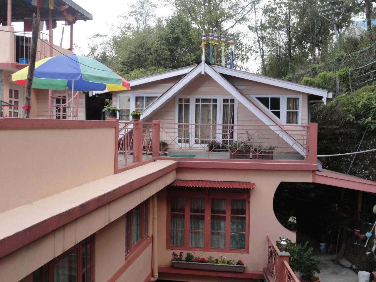 Little Singamari Darjeeling (West Bengal)