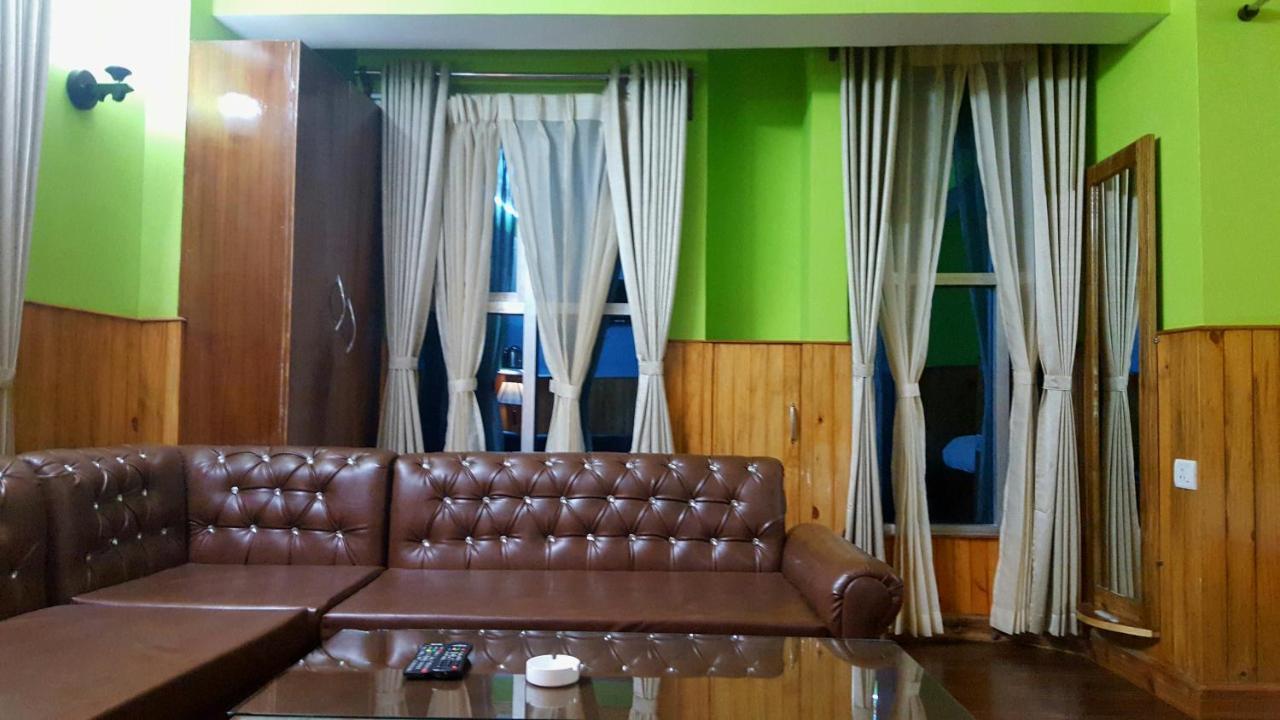 Mount Royale Darjeeling Hotel