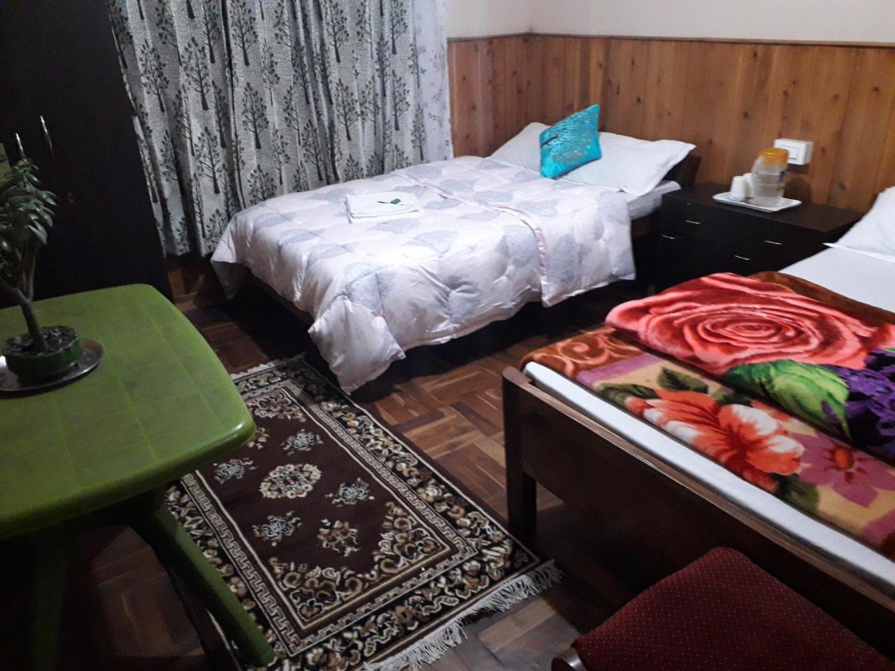 White Tara Lodge *