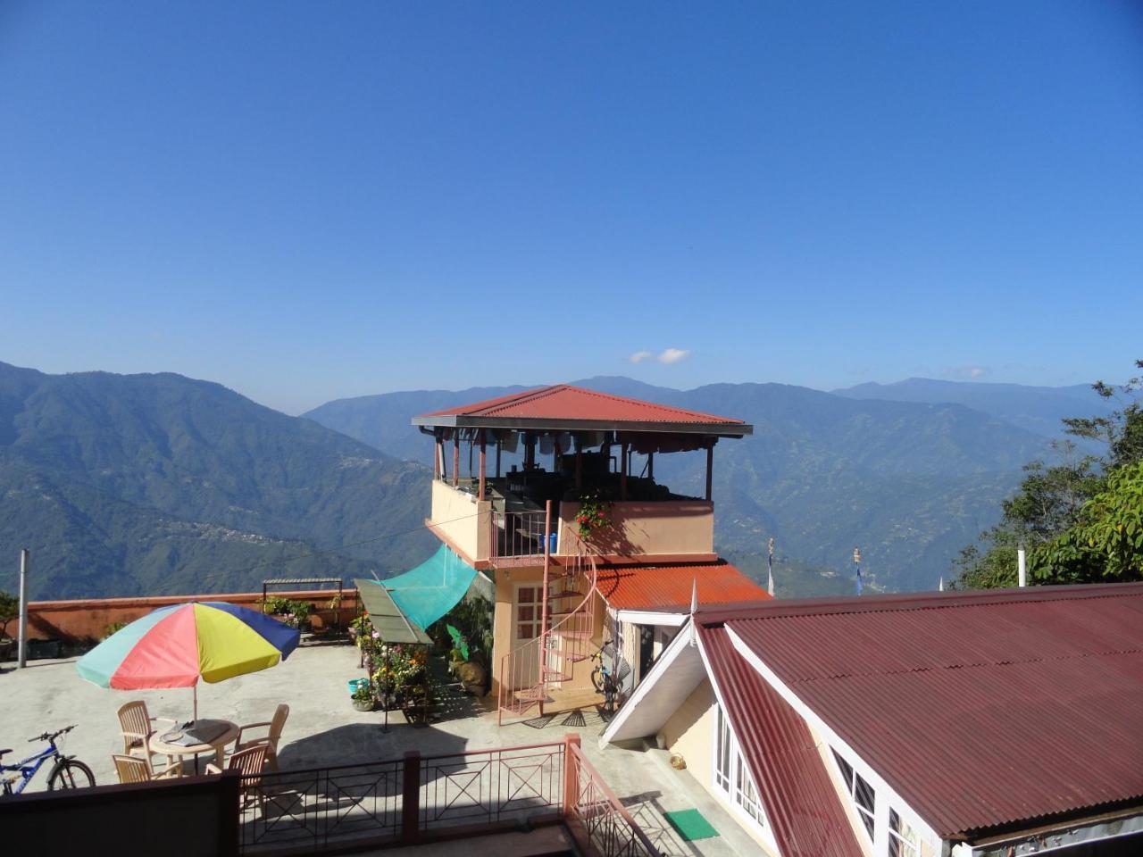 Little Singamari * Darjeeling (West Bengal)