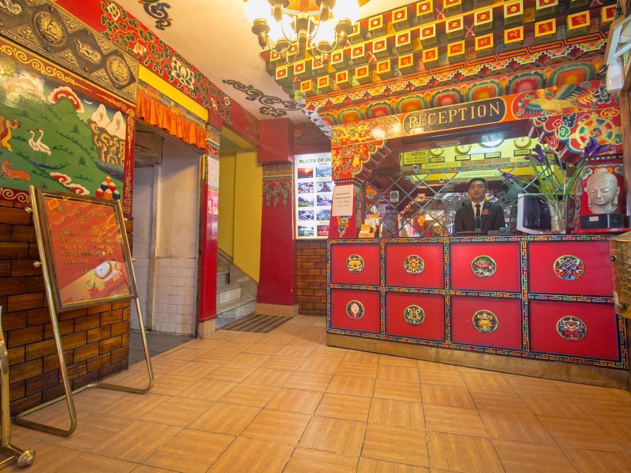Seven Seventeen Hotel