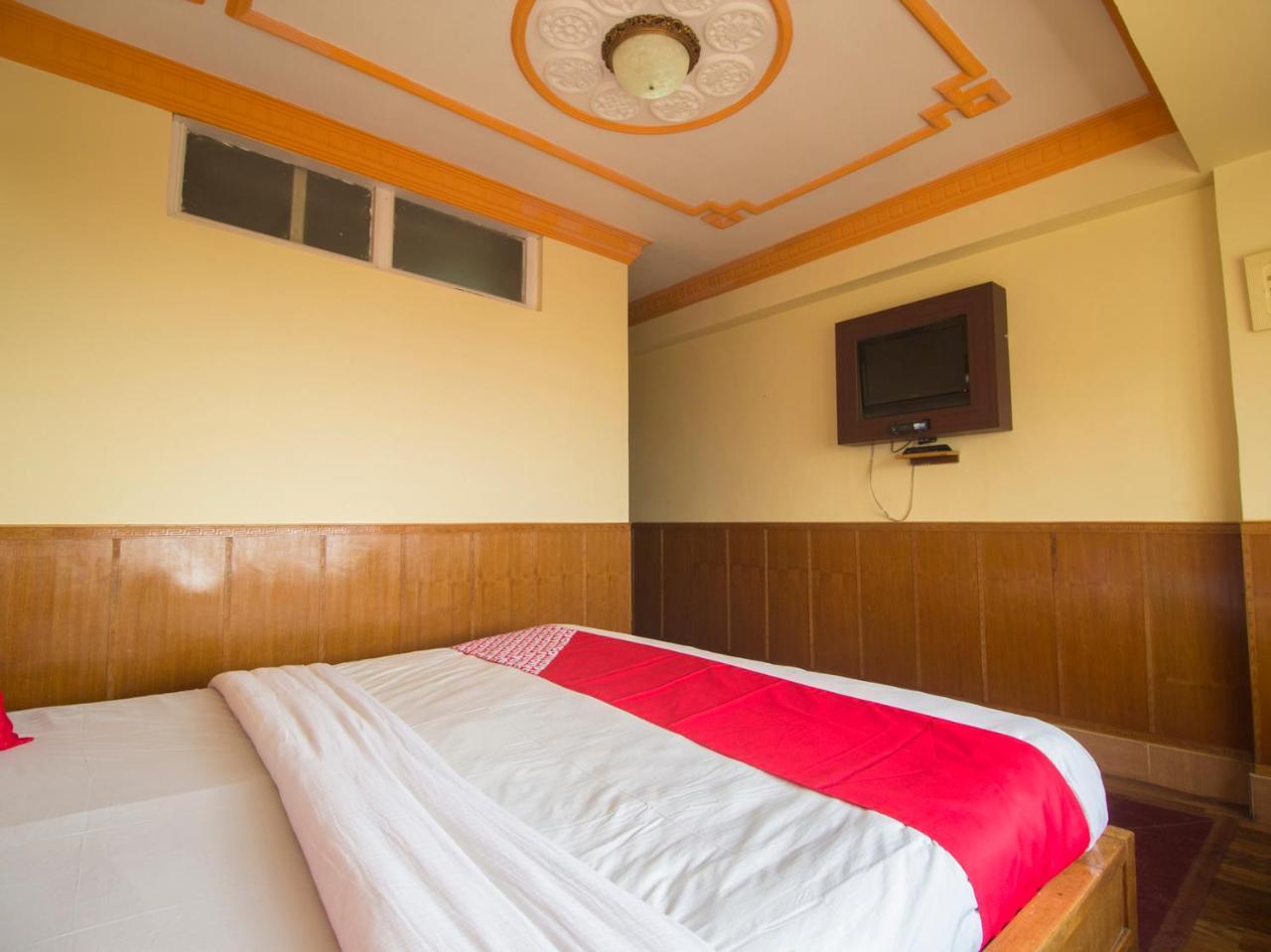 Hotel Seven Seventeen