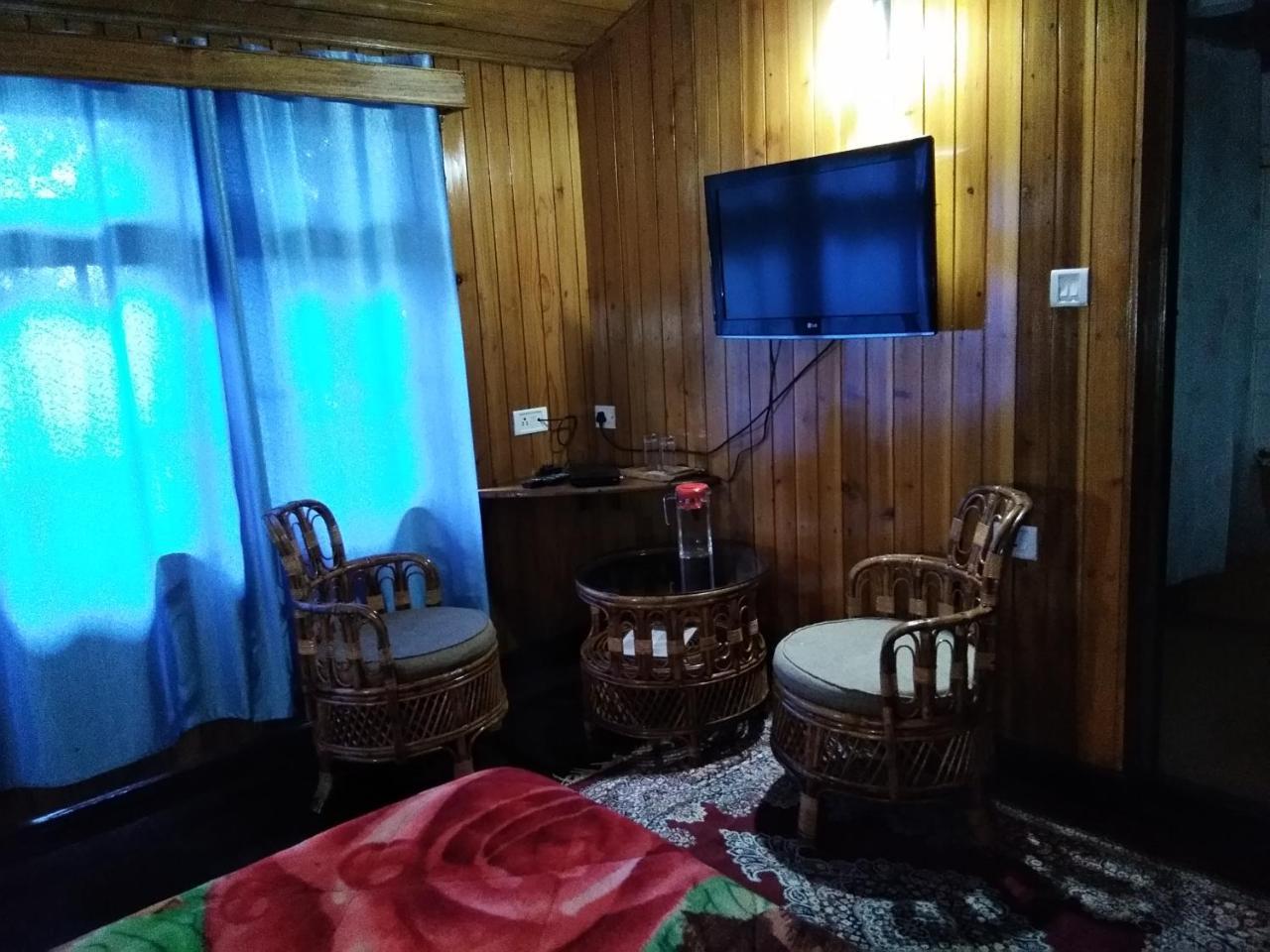 Resort Rhododendron