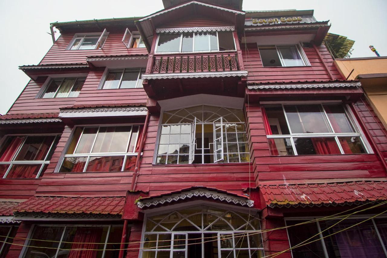 Hotel Oyo 5228 Seven Seas 3*