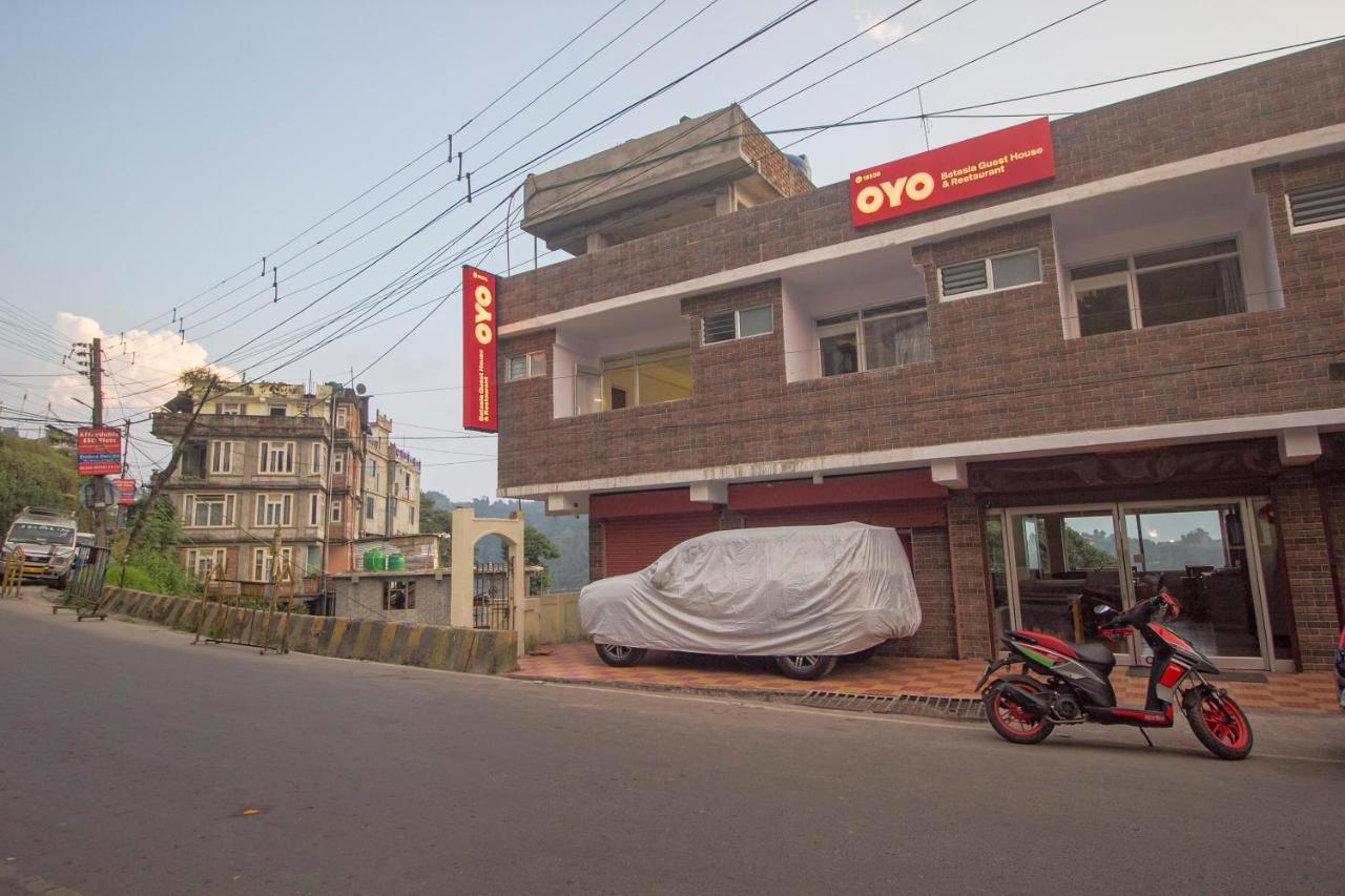 Hotel Oyo 18536 Batasia Darjeeling (West Bengal)