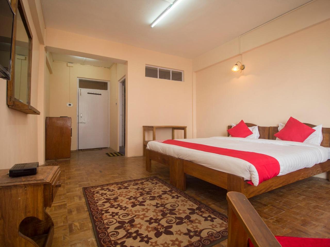 Oyo 18751 Belle View Hotel Darjeeling (West Bengal)