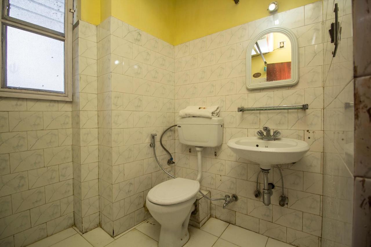 Oyo 19940 Roma Hotel 3*