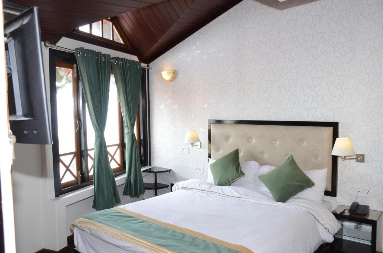 Dip Palace Hotel 3*