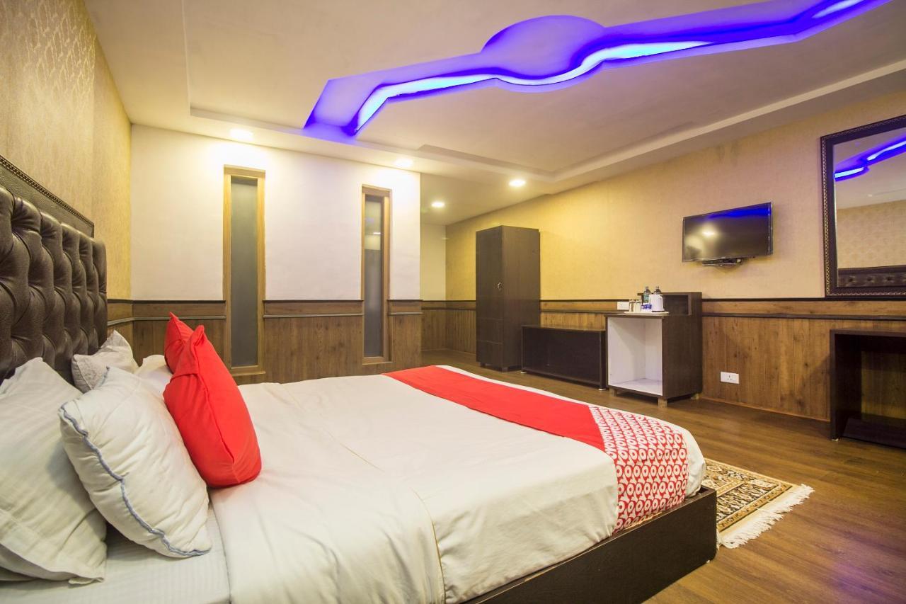 Capital O 22215 Sian & Hotel Darjeeling (West Bengal)