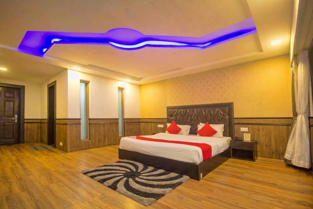 Hotel Capital O 22215 Sian & Darjeeling (West Bengal)