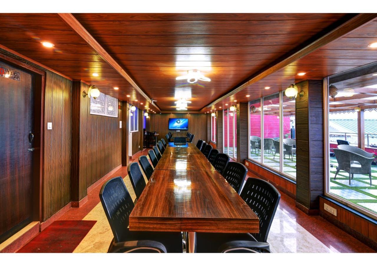 Hotel Avianna New Mandala & 4*