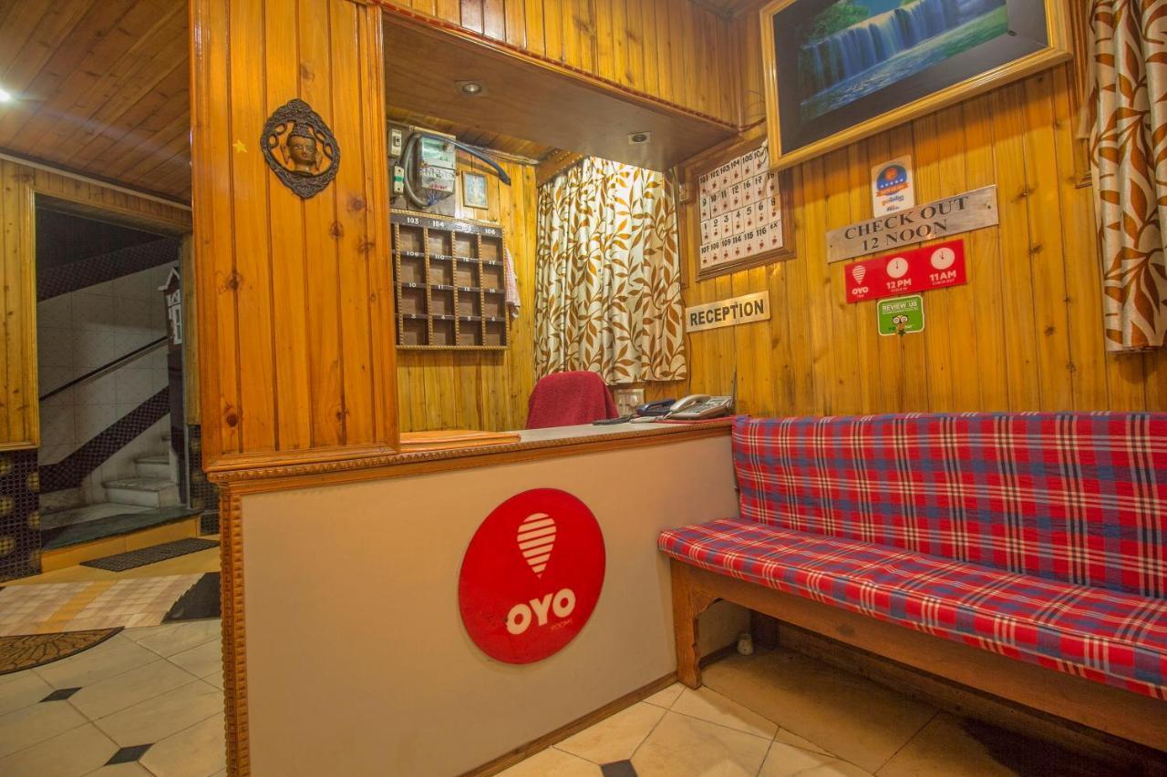 Oyo 3875 Everest Glory Hotel 3*