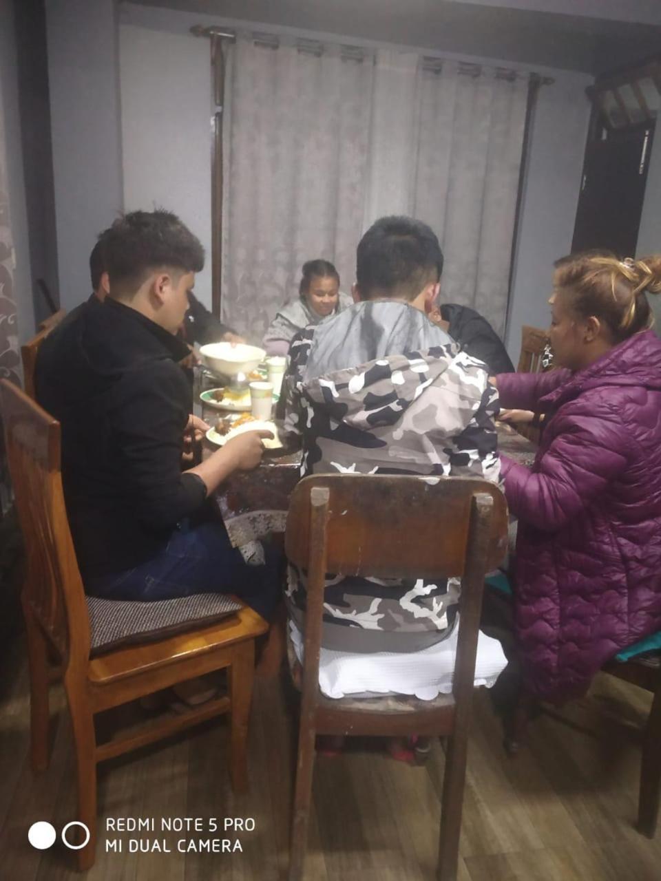 Langdak Homestay *