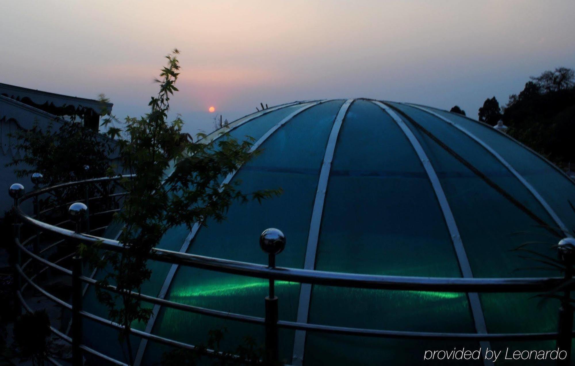 R.j.resorts Hotel Darjeeling (West Bengal)