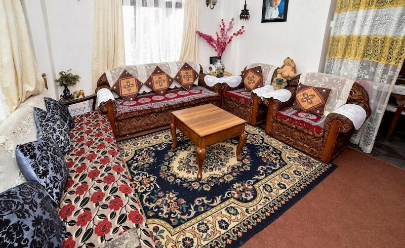 Himalayan Inn Homestay *