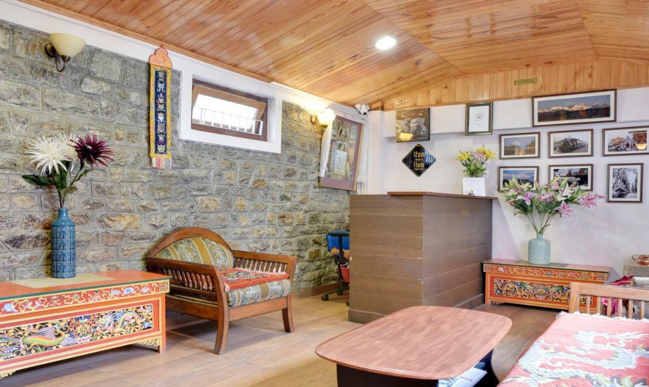 Treebo Trend Nirvana Bed & Breakfast 3*