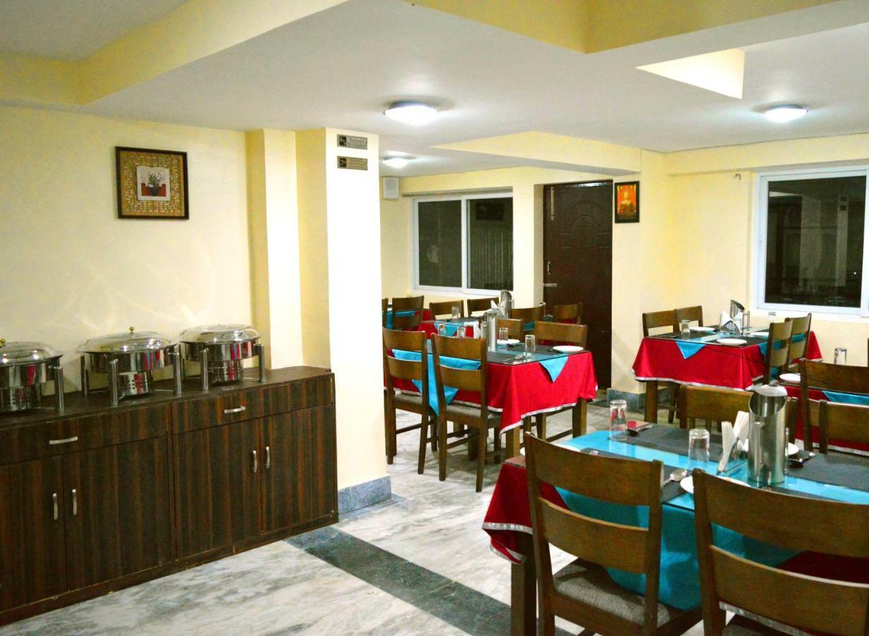Retreat Wind Horse Hotel 2*