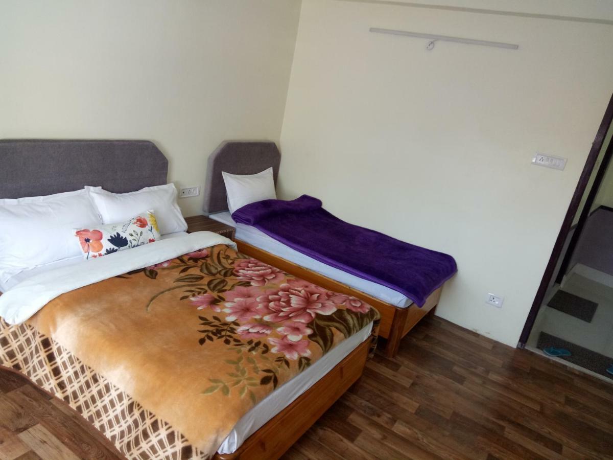 Homestay Tara Residency