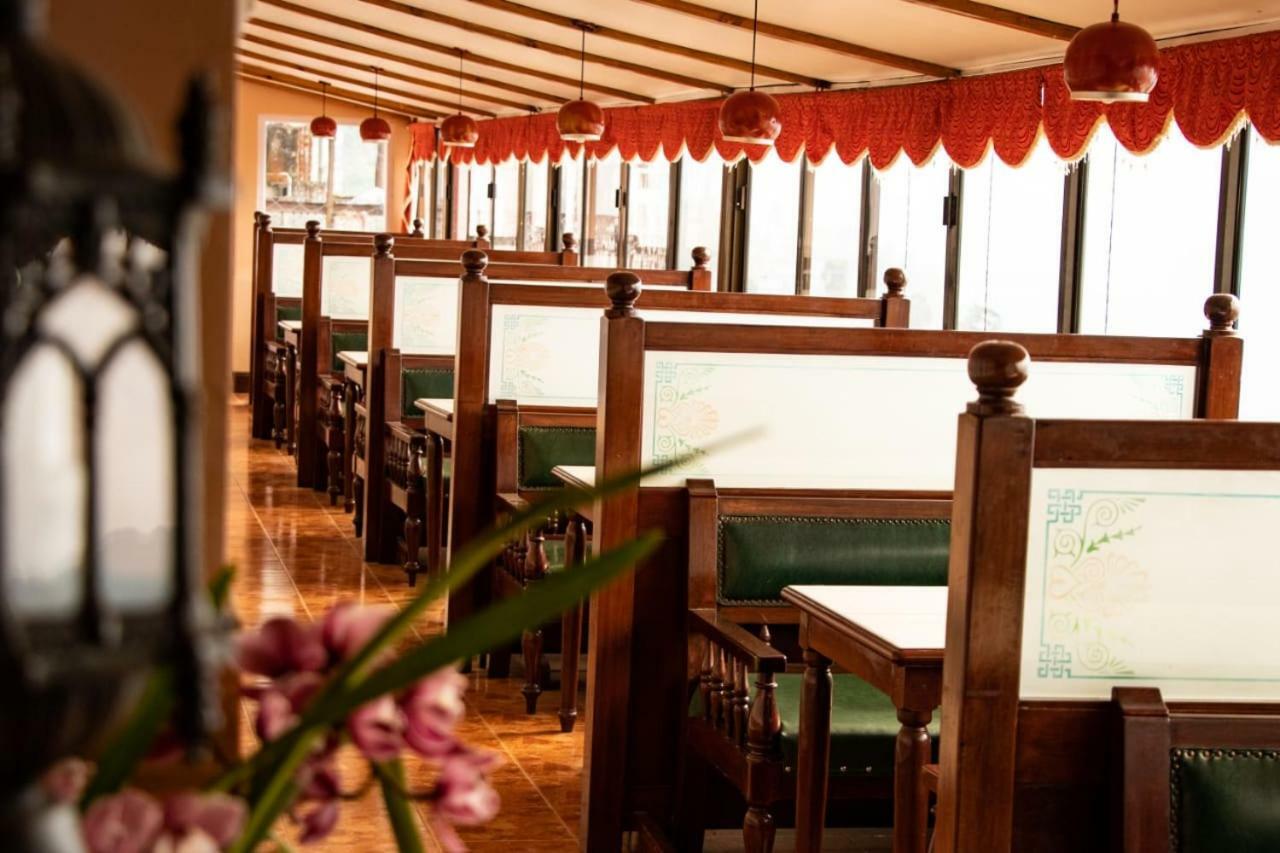 Hotel Travellers' Inn Darjeeling (West Bengal)