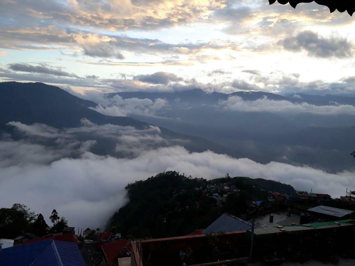 Little Singamari Darjeeling (West Bengal)