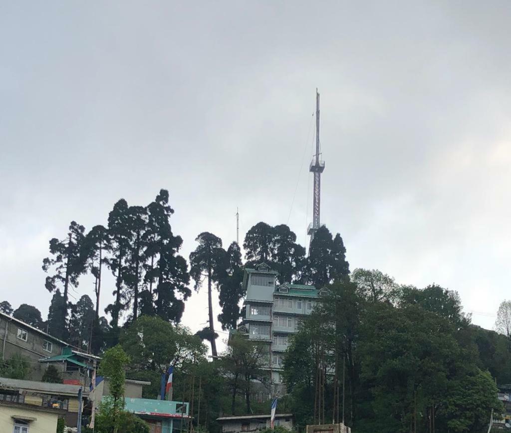 Homestay Tara Residency *