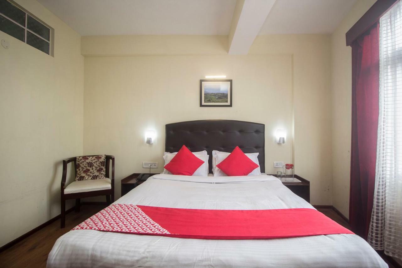 Oyo 5666 Sandrup Hotel Darjeeling (West Bengal)