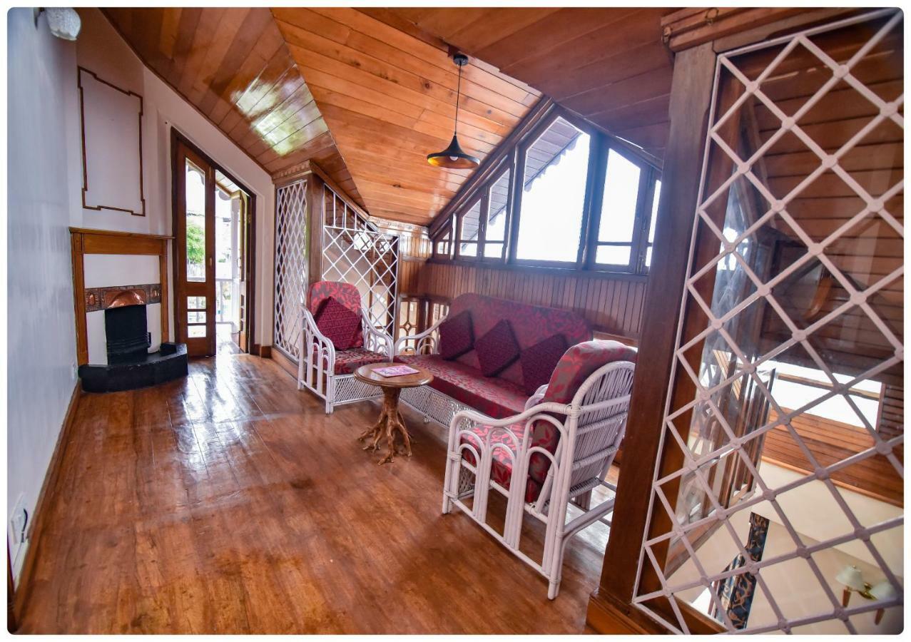 Cedar Hotel 4*
