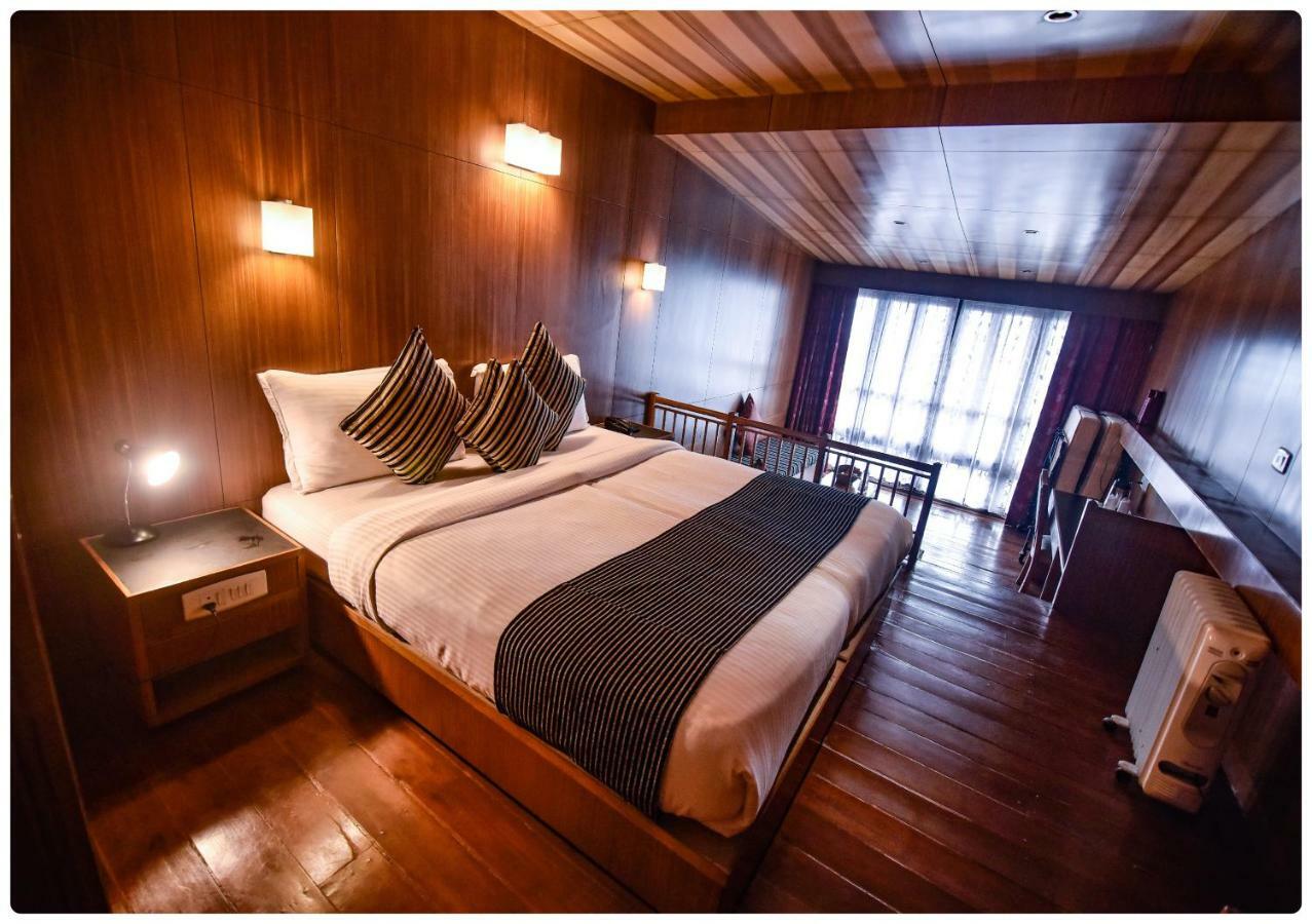Cedar Hotel