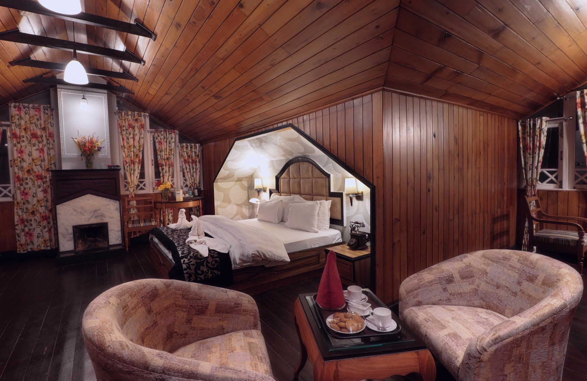Pine Tree And Hotel 3*