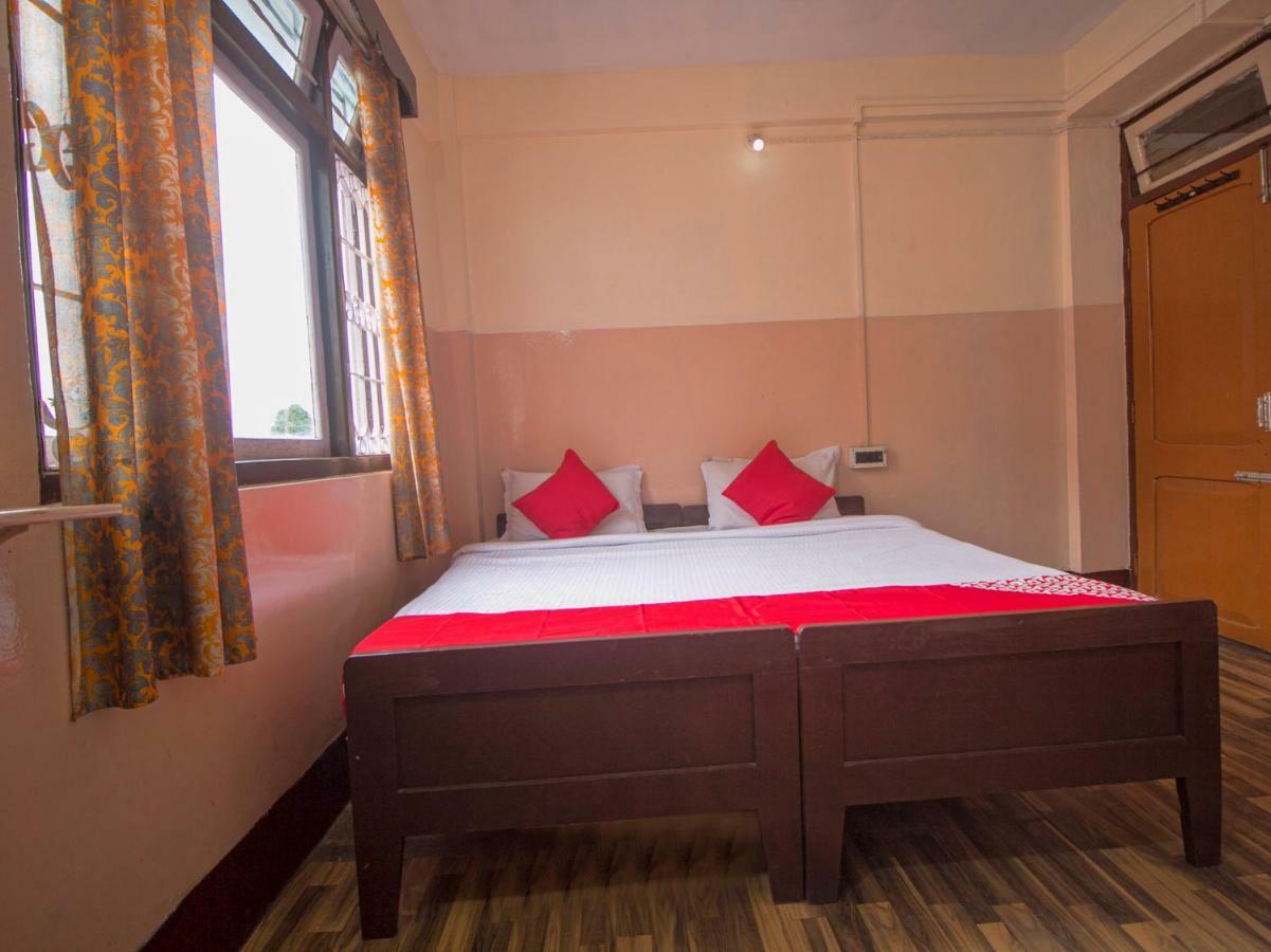 Hotel Oyo 19941 Blue Diamond 2*