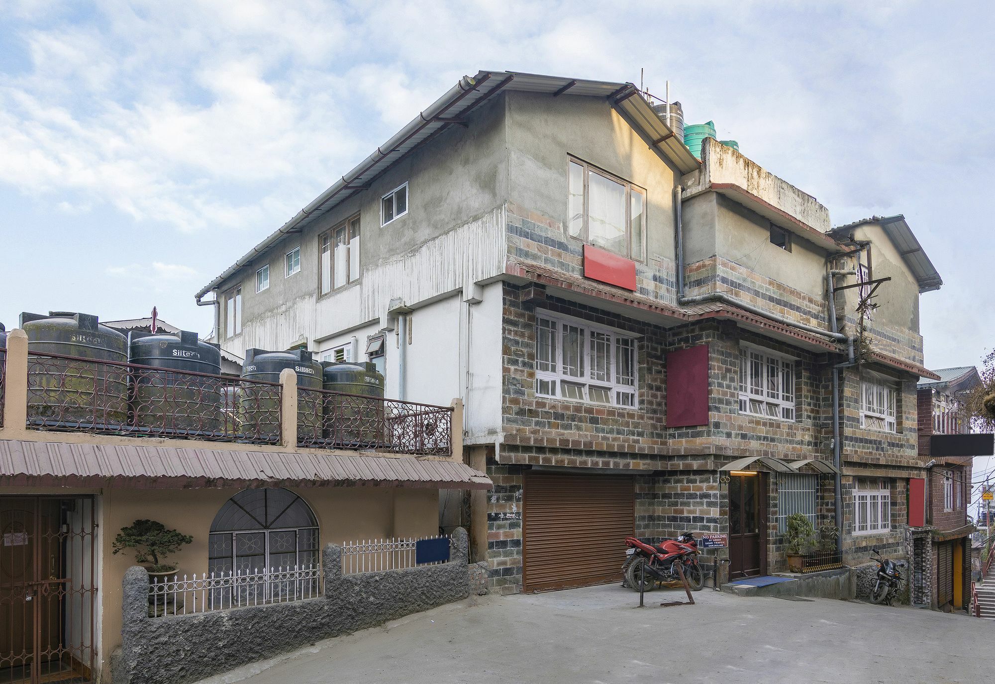 Yang's Hotel