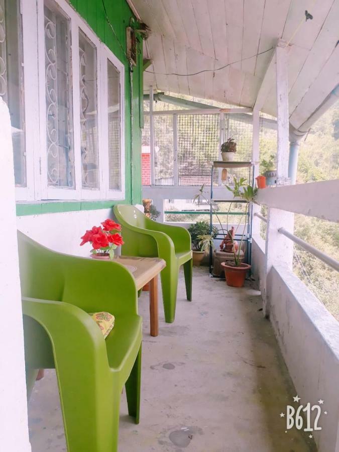 Vamoose Quaint Wood Darjeeling (West Bengal)