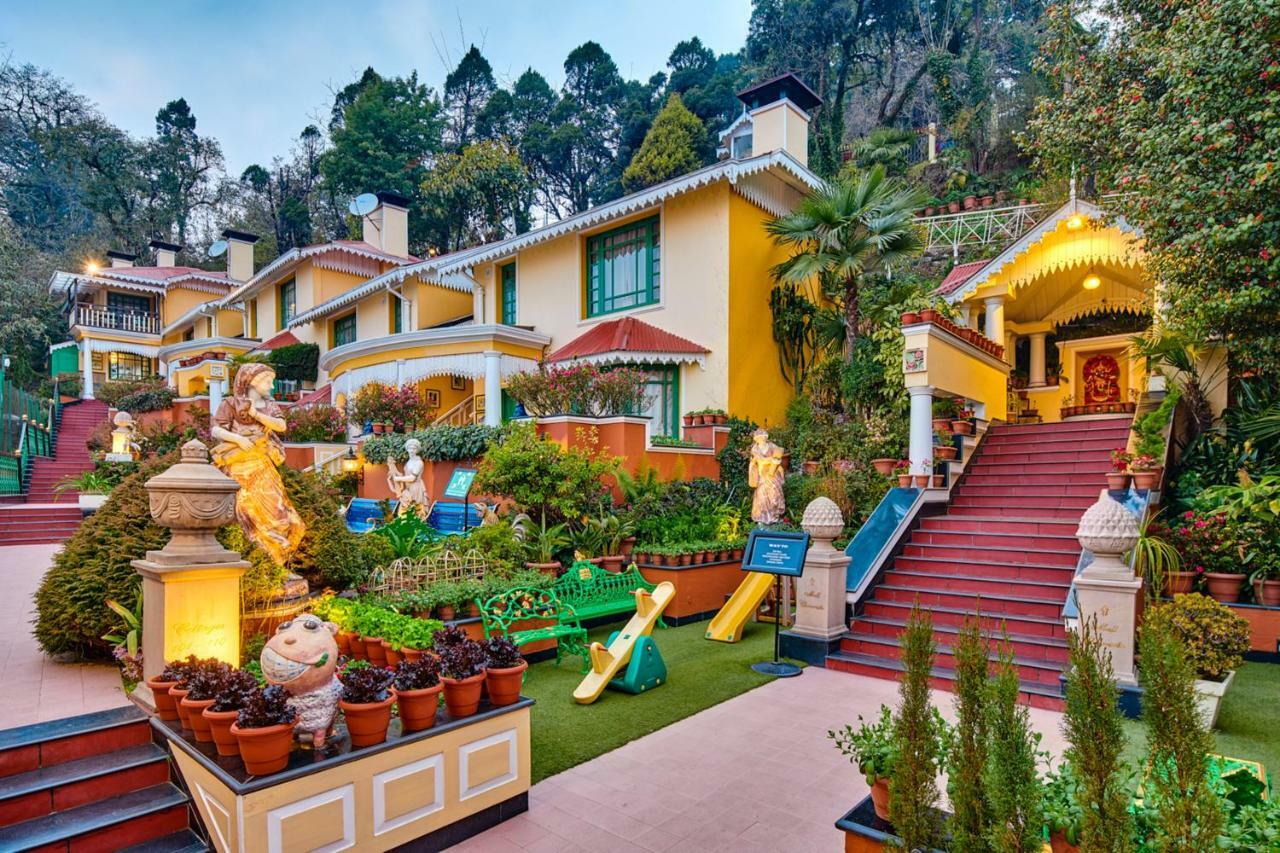 Resort Mayfair Darjeeling 5*