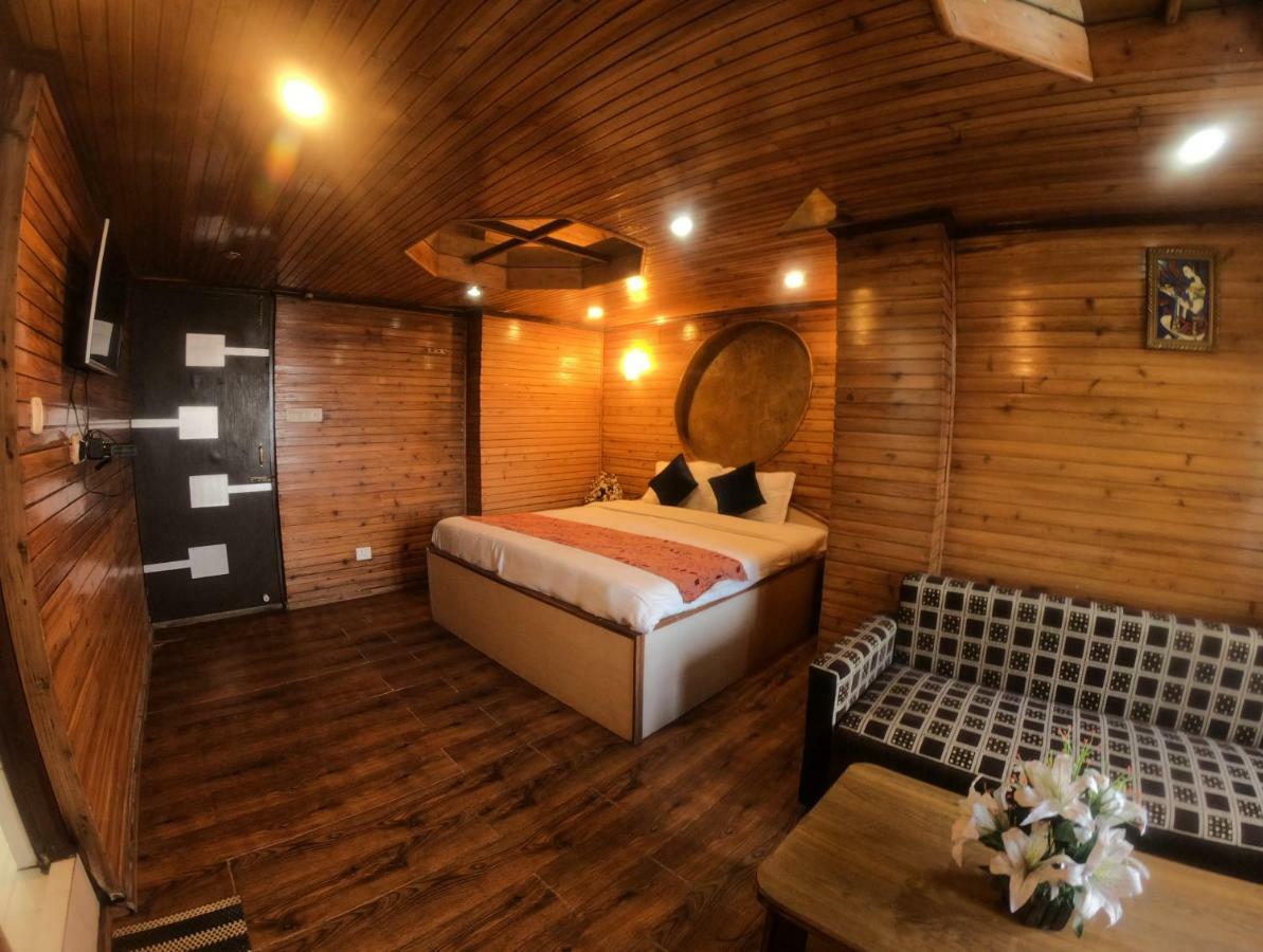 Broadway Annexe Hotel