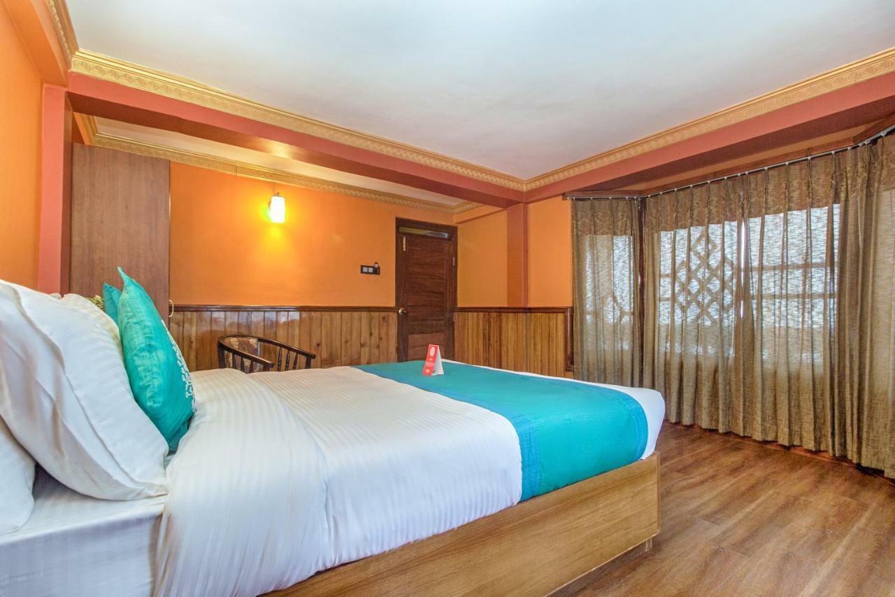 Oyo 12997 The Rope Hotel