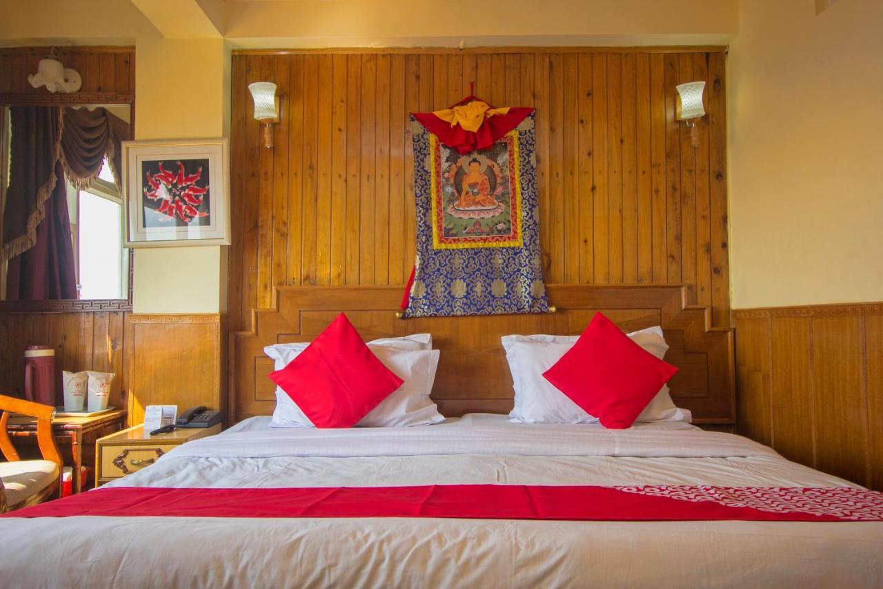Seven Seventeen Hotel