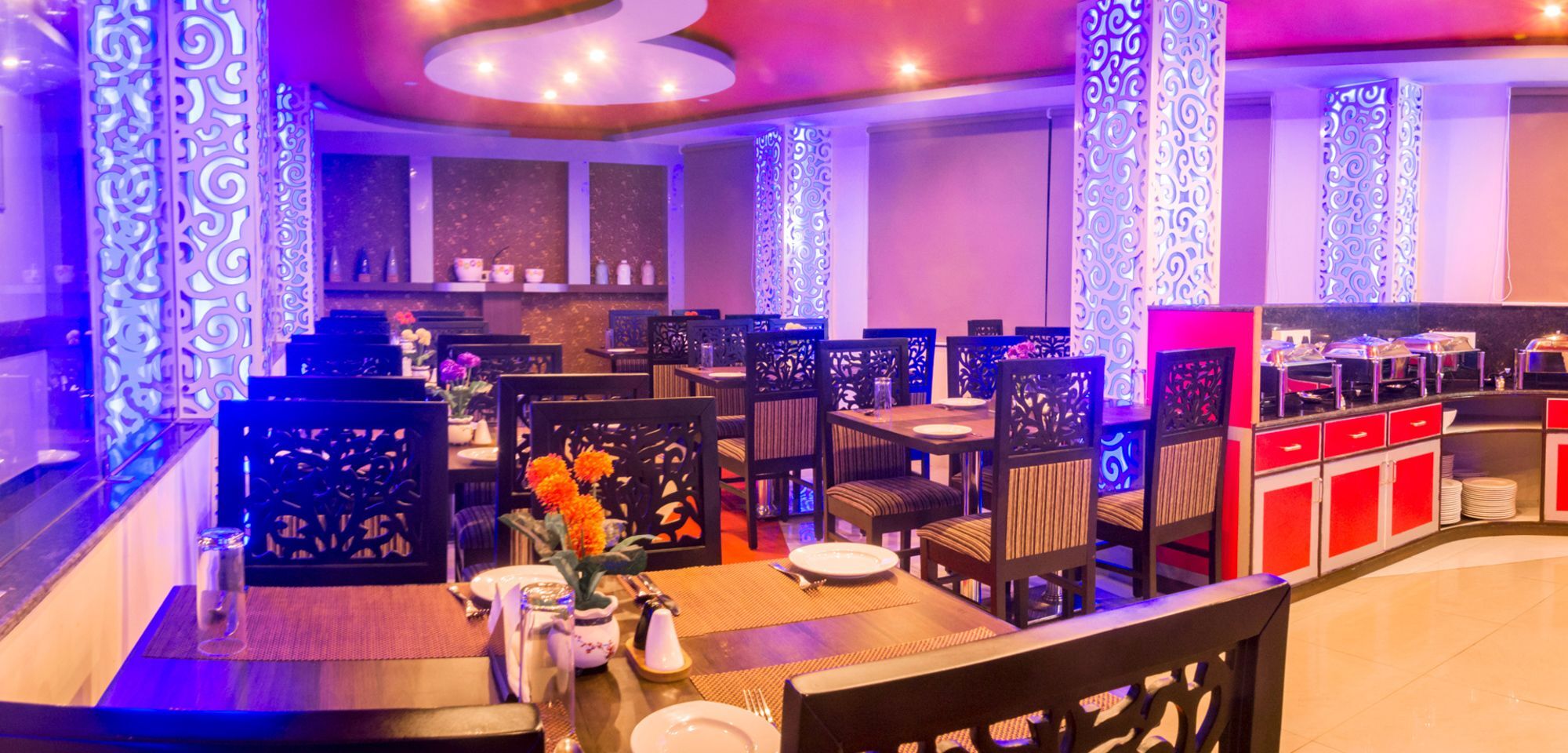 Zambala Retreat & Darjeeling Hotel