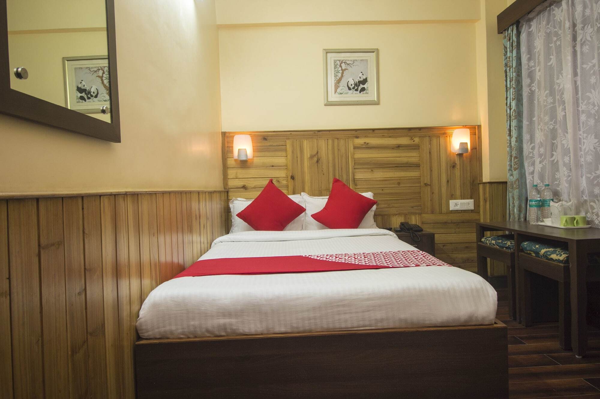 Hotel Treebo Trend The Pinewood 3*