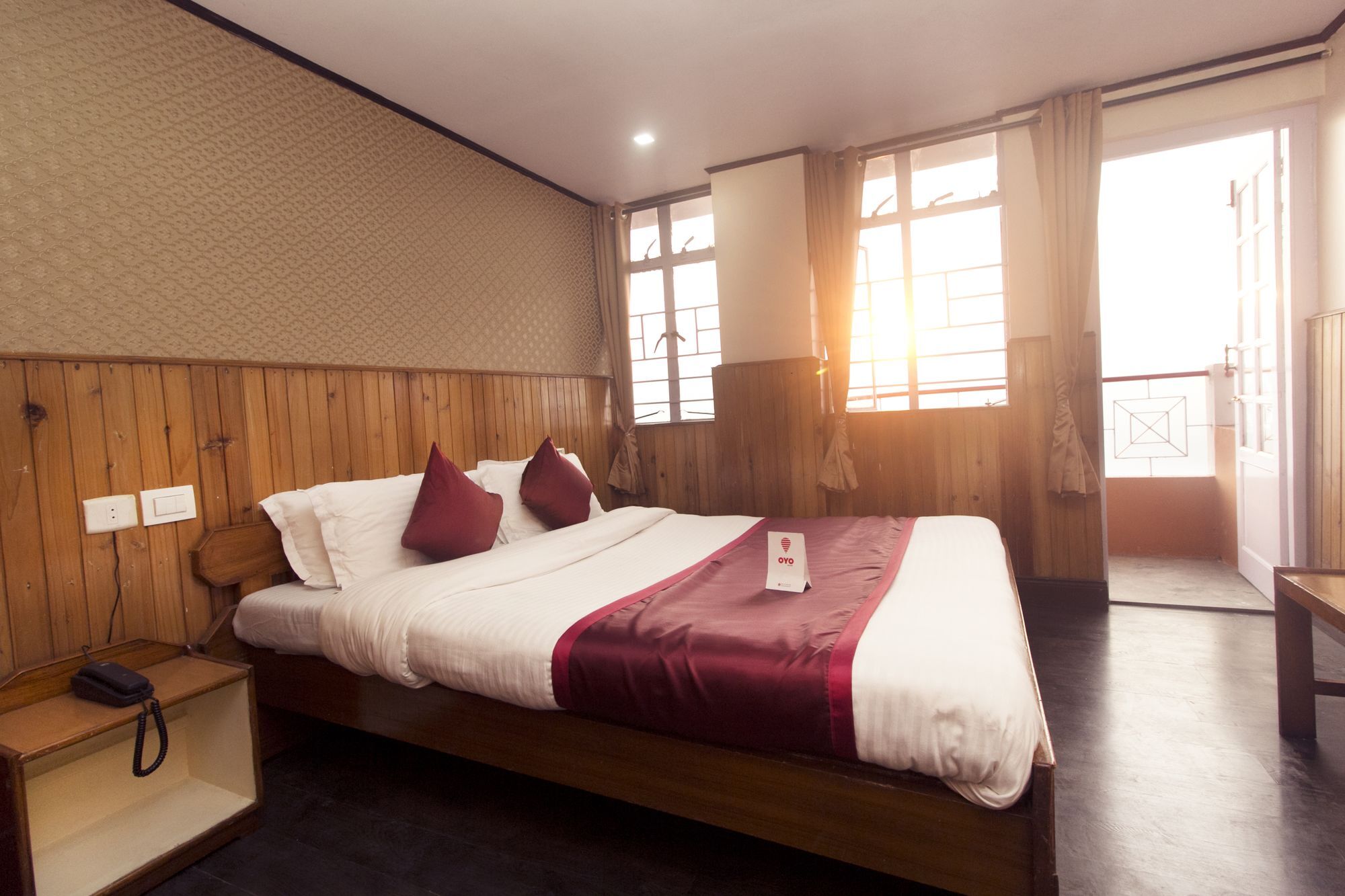 Oyo 8591 The Parklane Hotel Darjeeling (West Bengal)